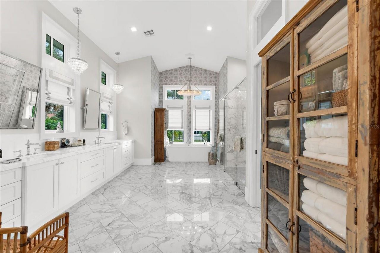 213 N 18th Street W, Bradenton, FL 34205 Photo