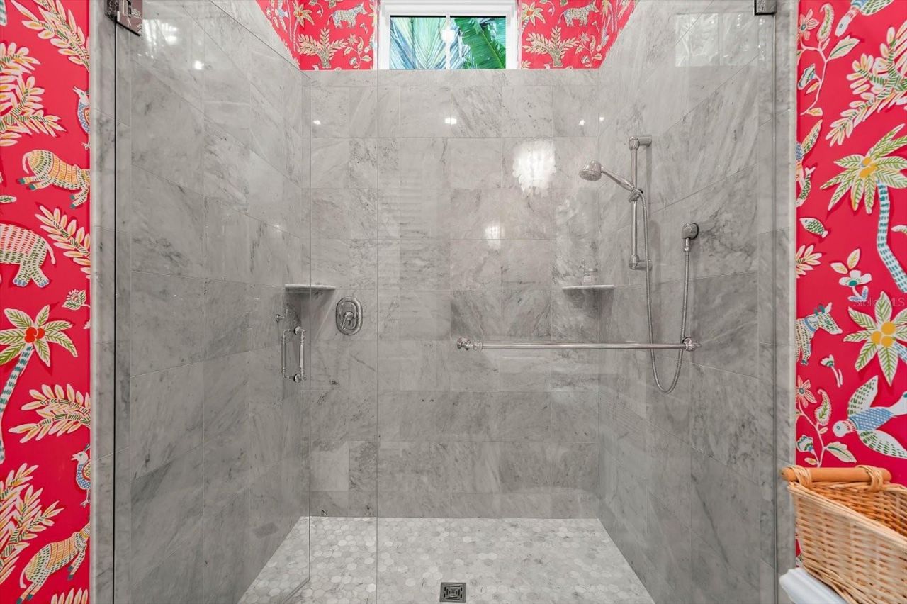 213 N 18th Street W, Bradenton, FL 34205 Photo