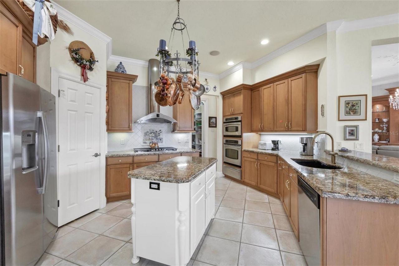 7042 Vilamoura Place, Lakewood Ranch, FL 34202 Photo