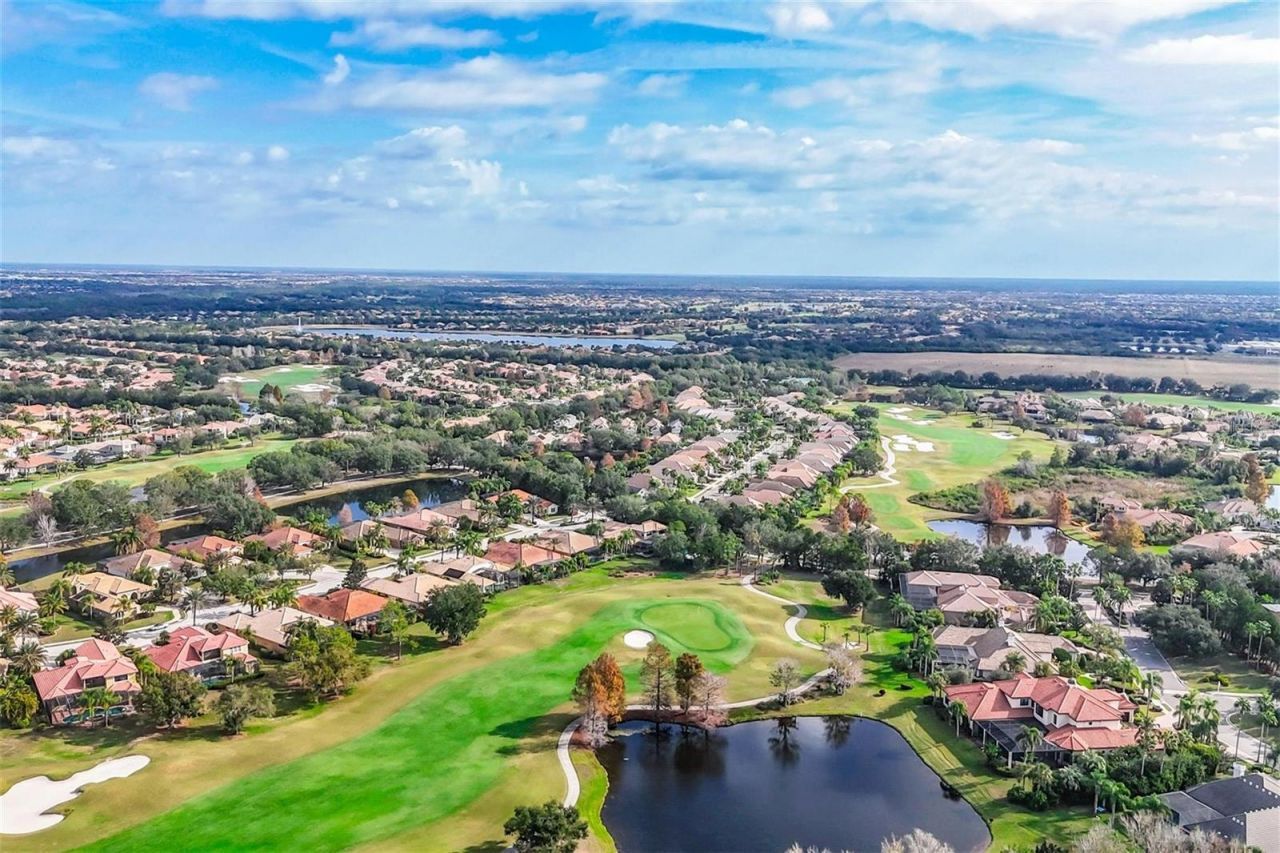 7042 Vilamoura Place, Lakewood Ranch, FL 34202 Photo