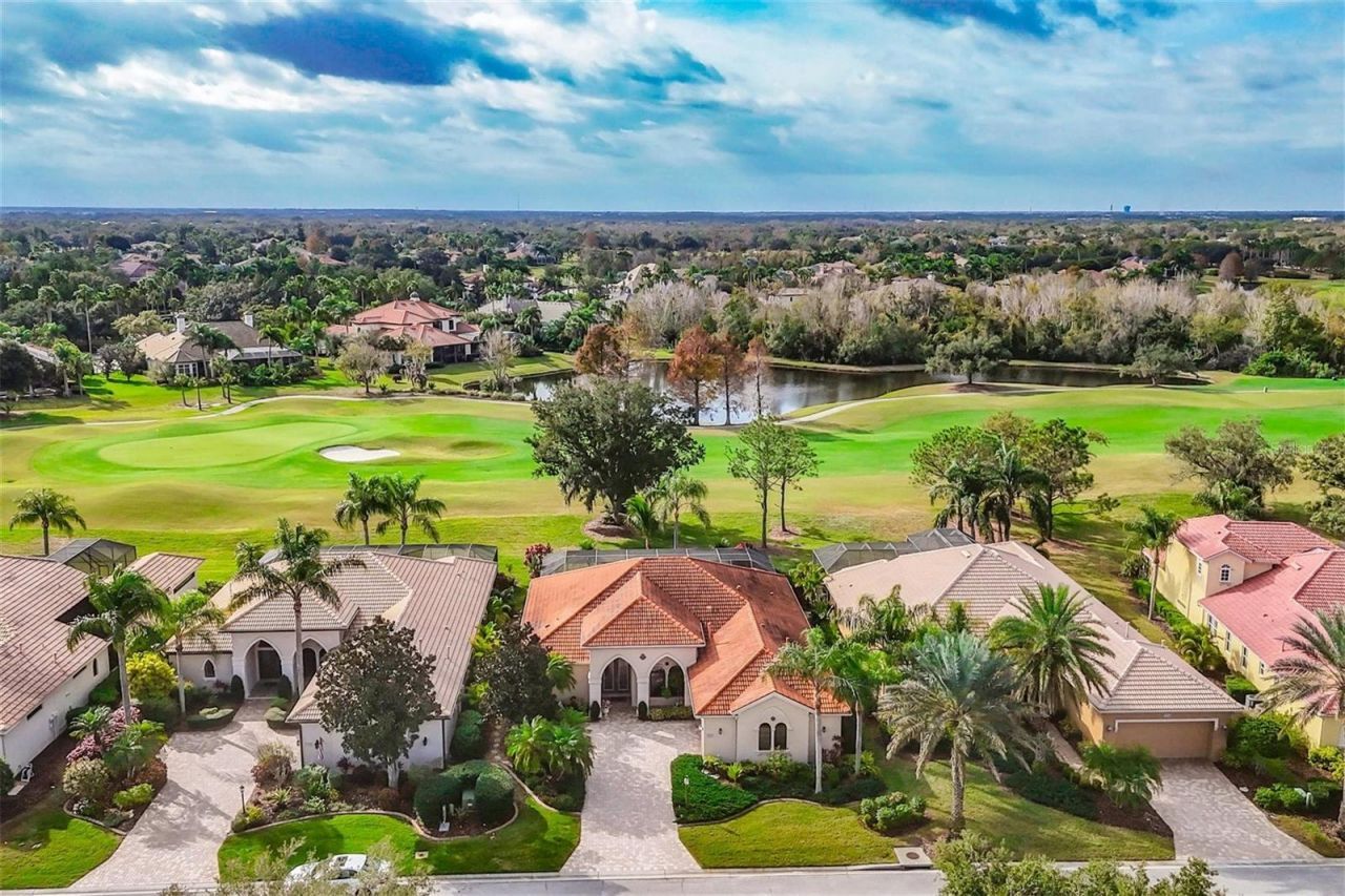 7042 Vilamoura Place, Lakewood Ranch, FL 34202 Photo