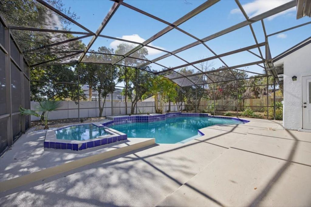 8618 Valley Ridge Court, Orlando, FL 32818 Photo