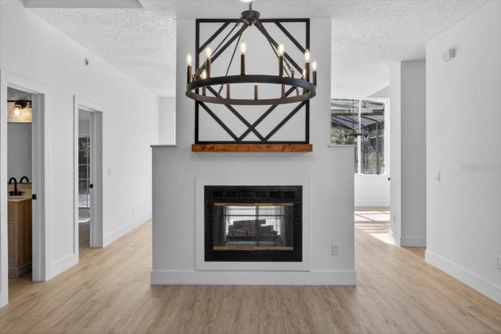 8618 Valley Ridge Court, Orlando, FL 32818 Photo