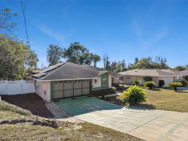 921 N 4TH AVENUE, DELTONA, FL 32725