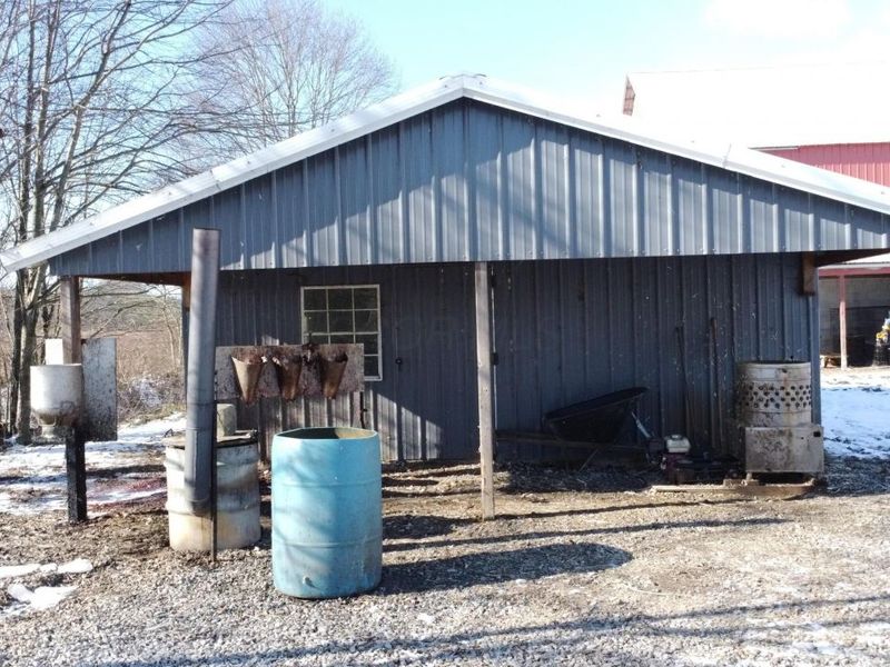 623 Flagdale Road S, Junction City, OH 43748 Photo 5