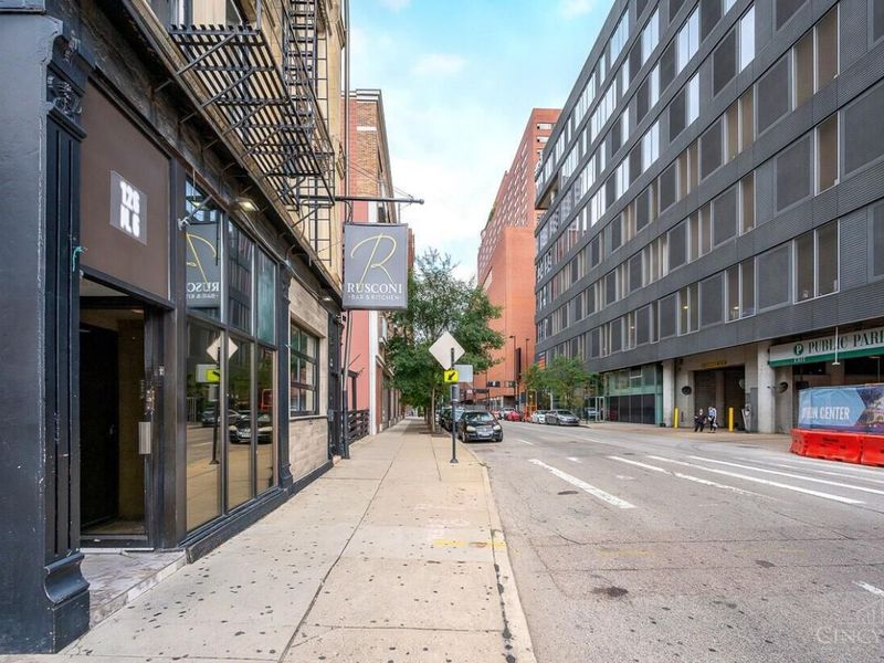 126 W Sixth Street, Cincinnati, OH 45202 Photo 3
