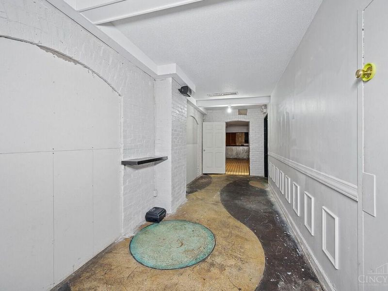 126 W Sixth Street, Cincinnati, OH 45202 Photo 37