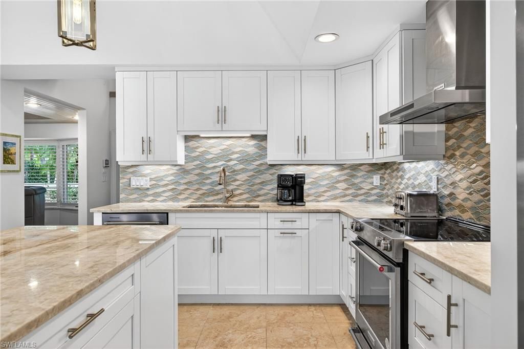 819 Tulip Ln, Sanibel, FL 33957 Photo