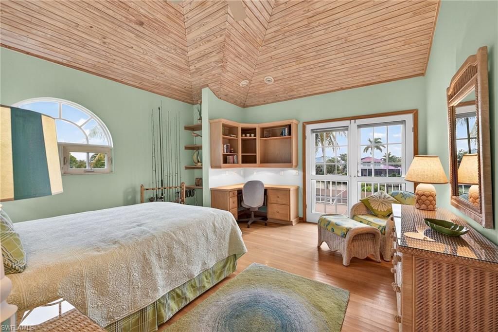 819 Tulip Ln , Sanibel, FL 33957 Photo