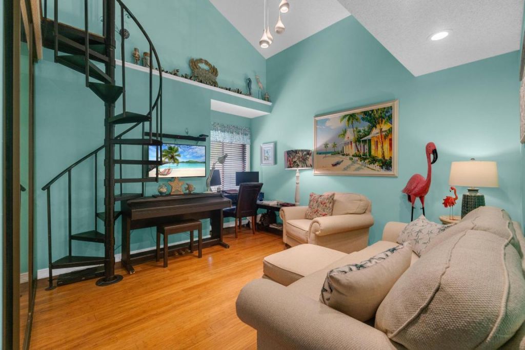 2855 Eagle Lane, West Palm Beach, FL 33409 Photo