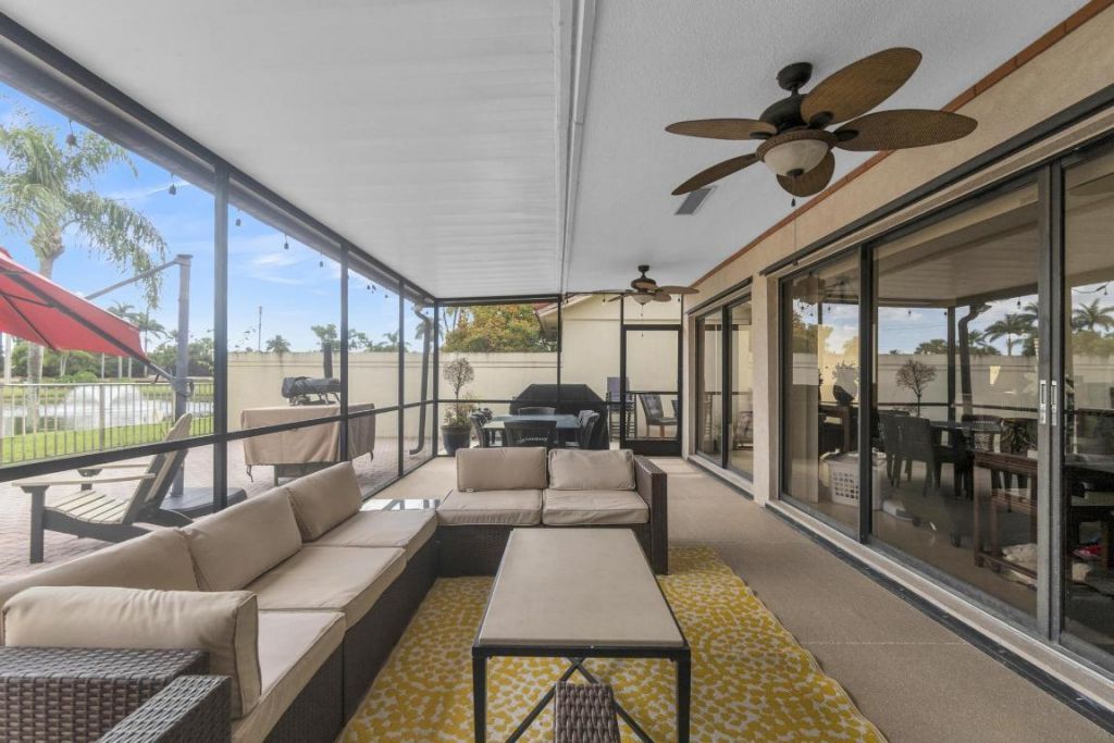 2855 Eagle Lane, West Palm Beach, FL 33409 Photo