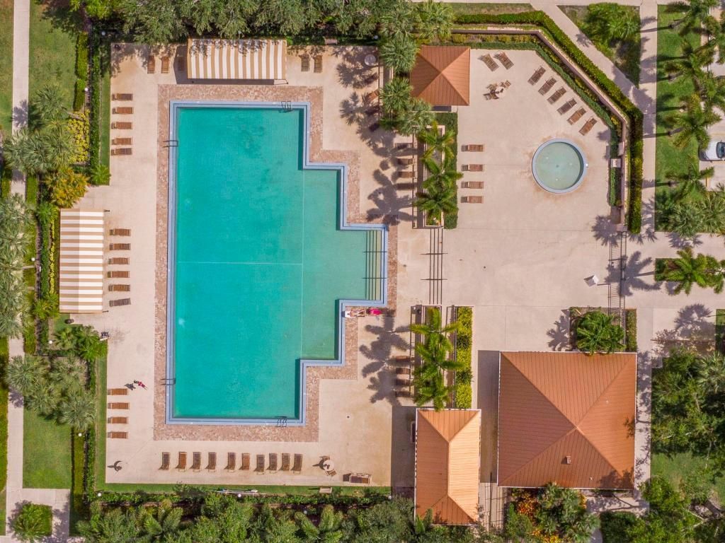 2855 Eagle Lane, West Palm Beach, FL 33409 Photo