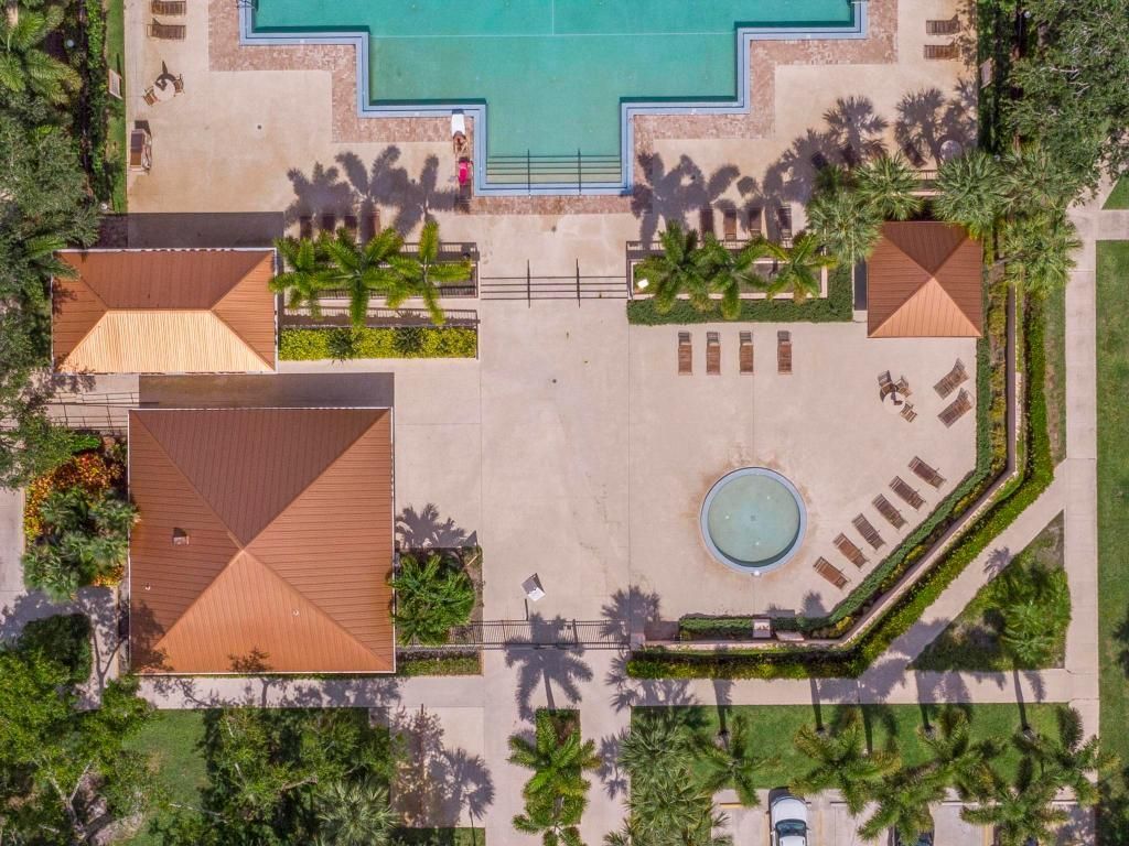 2855 Eagle Lane, West Palm Beach, FL 33409 Photo