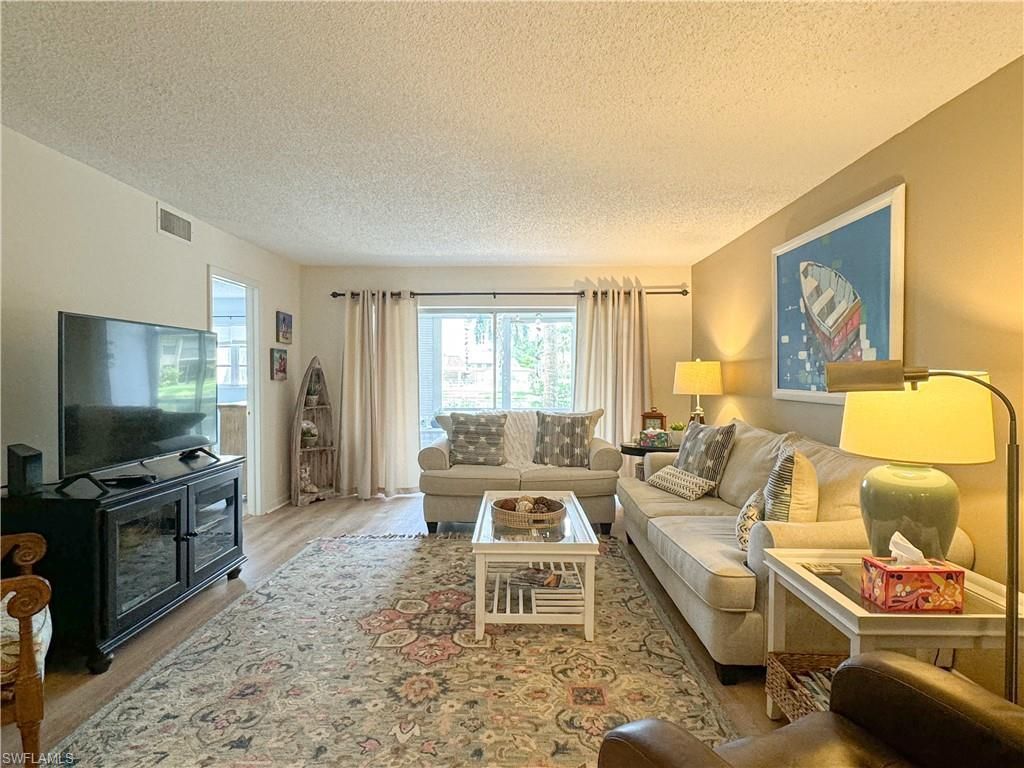 1020 Palm View Dr, Unit C104, Naples, FL 34110 Photo