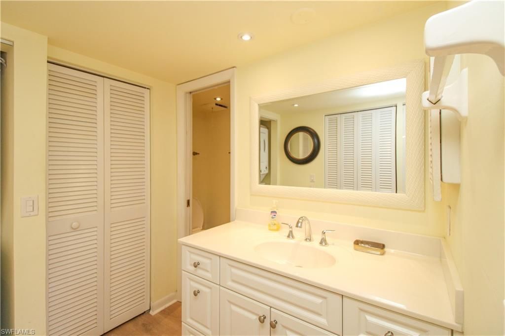 1020 Palm View Dr, Unit C104, Naples, FL 34110 Photo