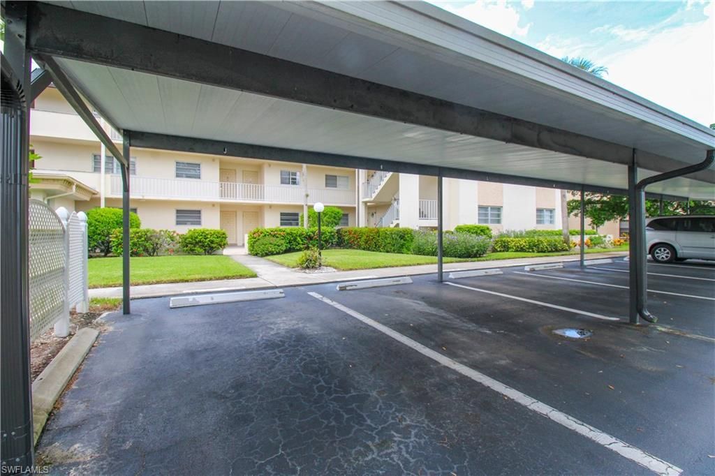 1020 Palm View Dr, Unit C104, Naples, FL 34110 Photo