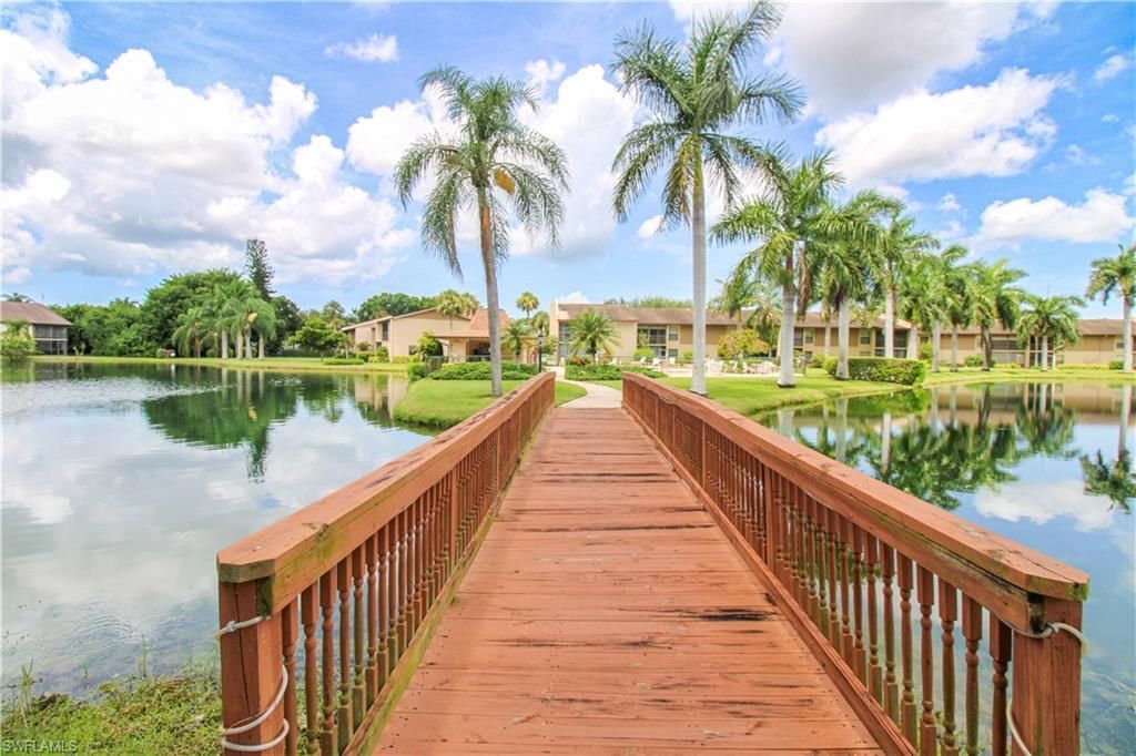 1020 Palm View Dr, Unit C104, Naples, FL 34110 Photo