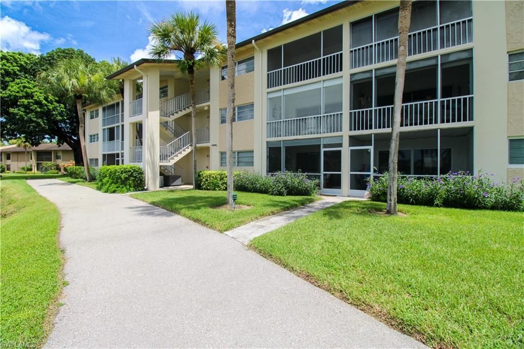 1020 Palm View Dr, Unit C104, Naples, FL 34110 Photo