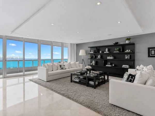 1643 Brickell Ave, Unit 3904, Miami, FL 33129