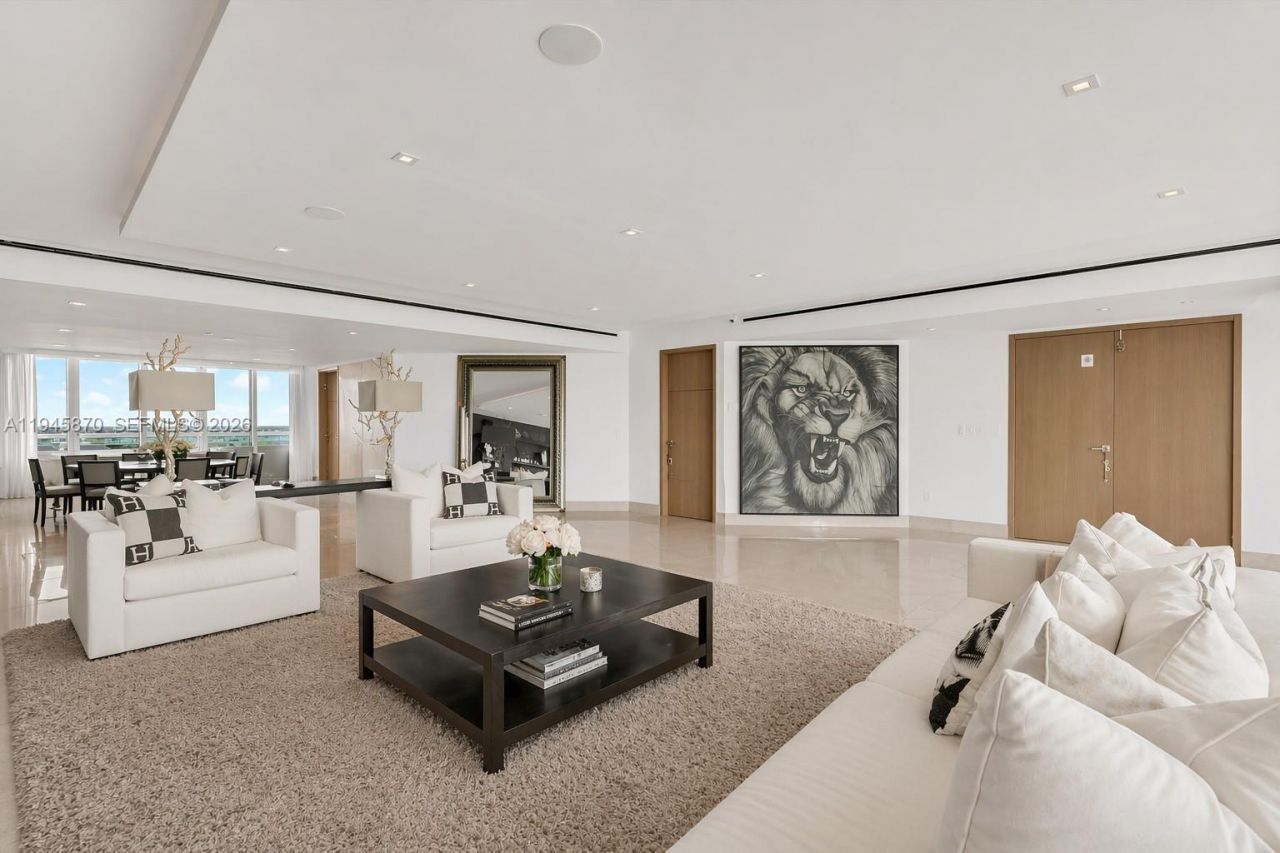 1643 Brickell Ave, Unit 3904, Miami, FL 33129 Photo