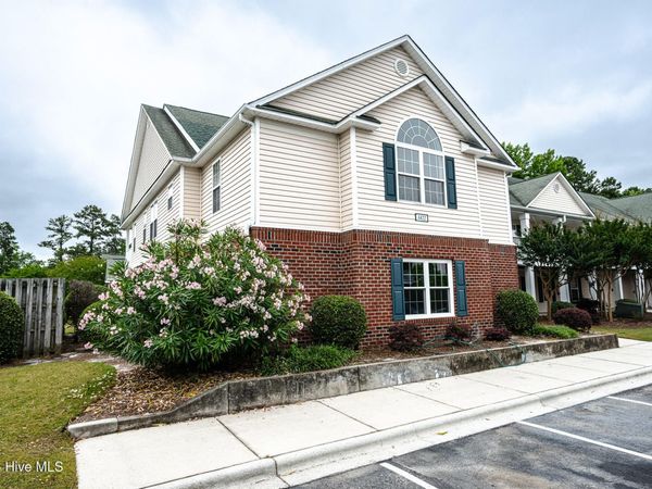 1422 Willoughby Park Court, Unit 5, Wilmington, NC 28412