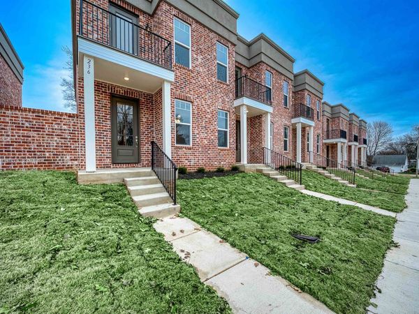 236 E WASHINGTON AVE, Covington, TN 38019