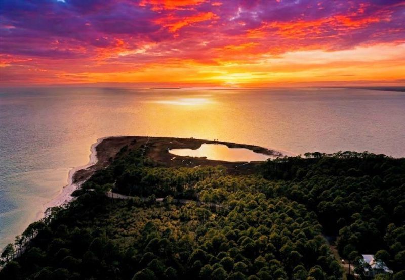 160 Bunkhouse Drive, Saint Teresa, FL 32358 Photo