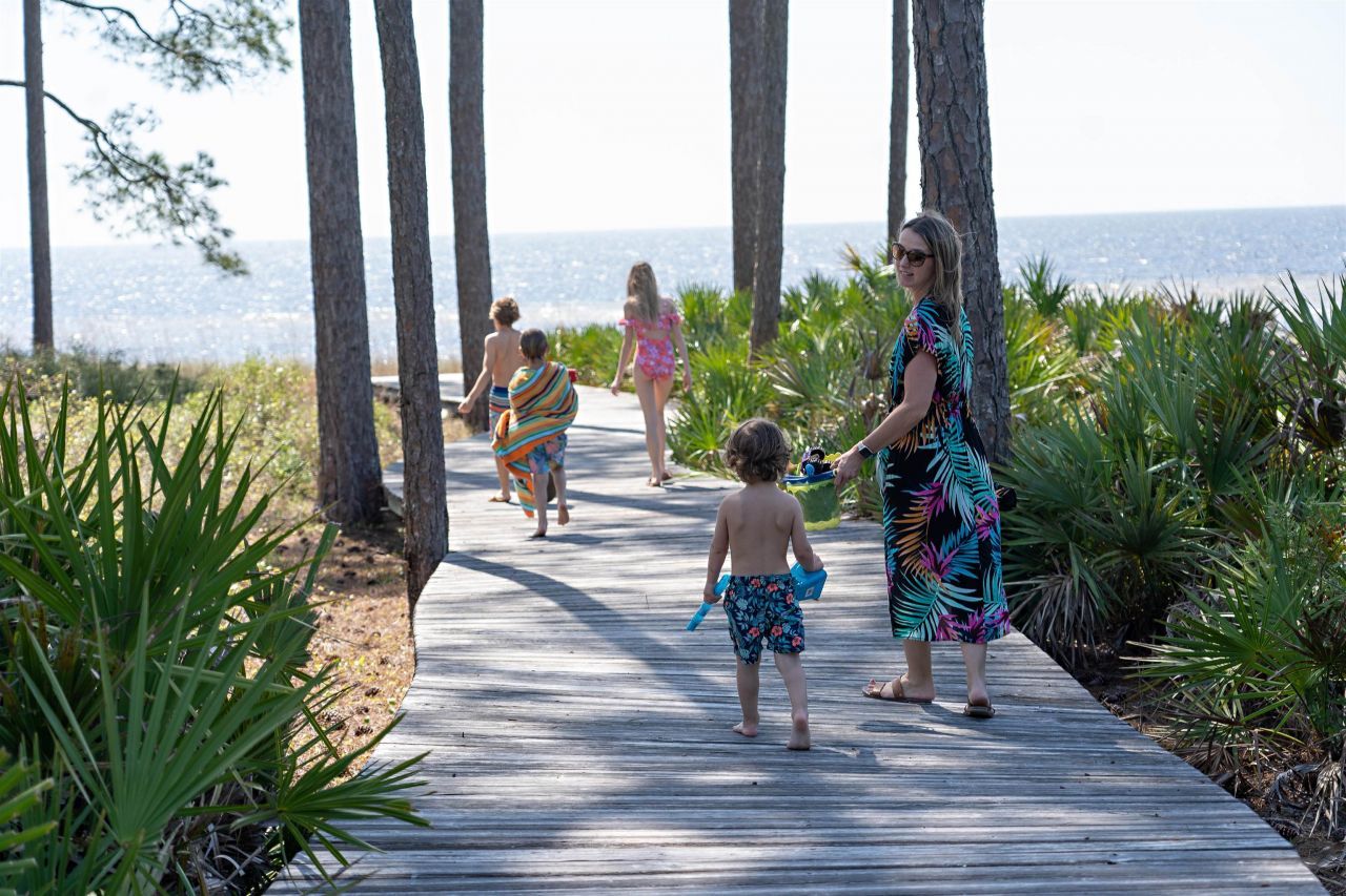 160 Bunkhouse Drive, Saint Teresa, FL 32358 Photo