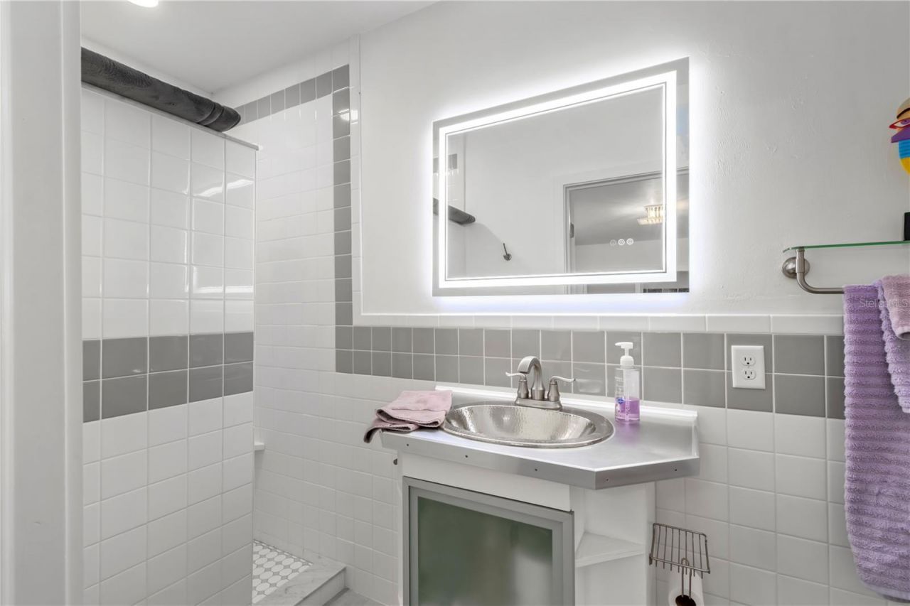 1415 SE 4th Avenue, Chiefland, FL 32626 Photo