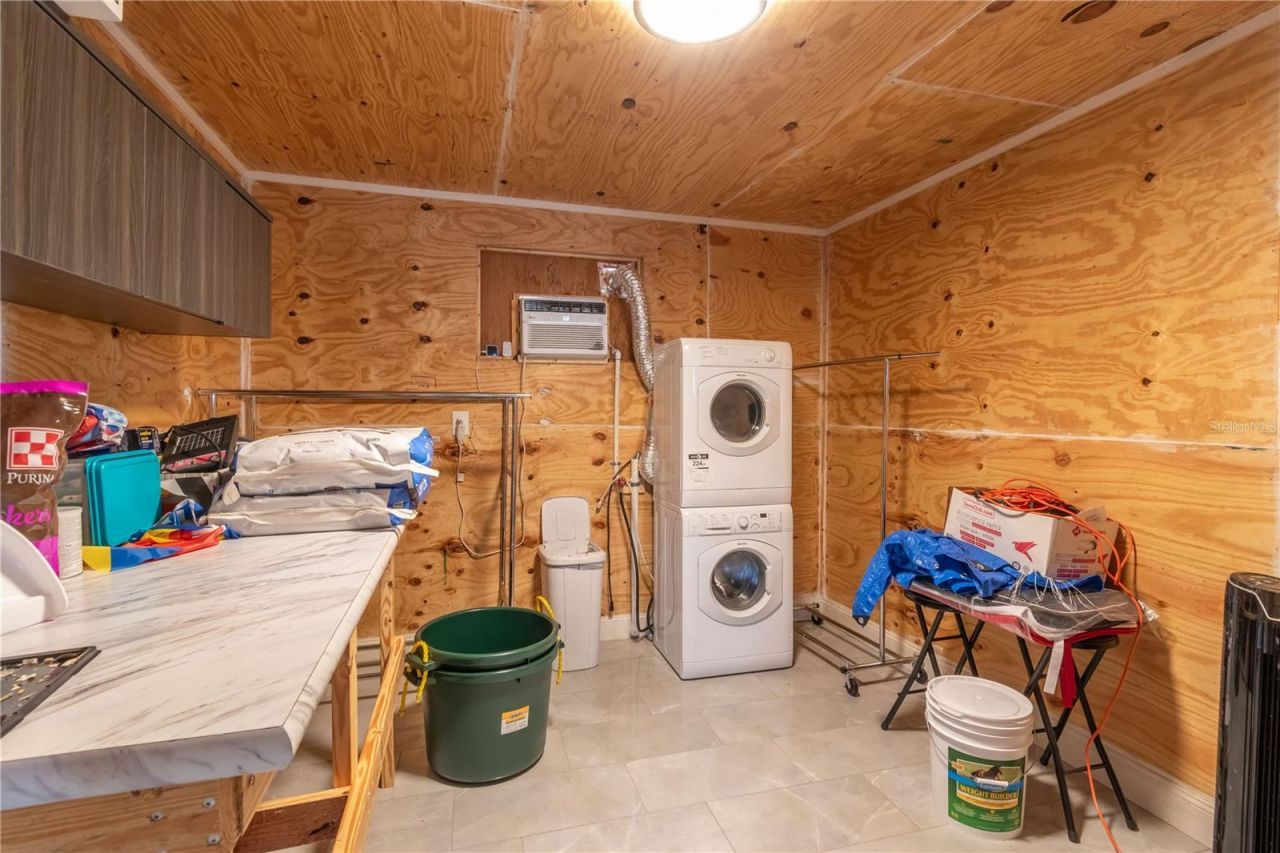 1415 SE 4th Avenue, Chiefland, FL 32626 Photo