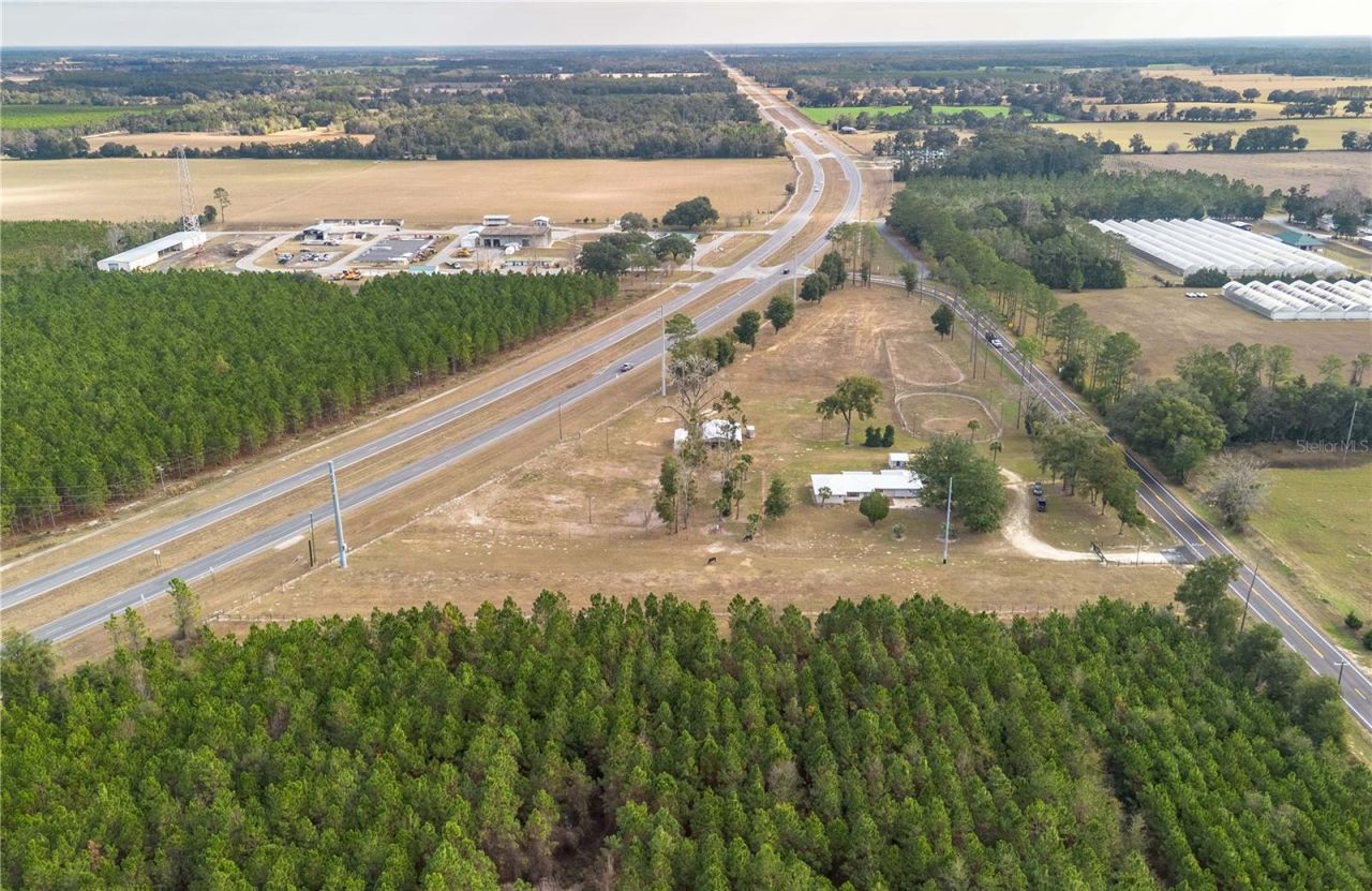 1415 SE 4th Avenue, Chiefland, FL 32626 Photo