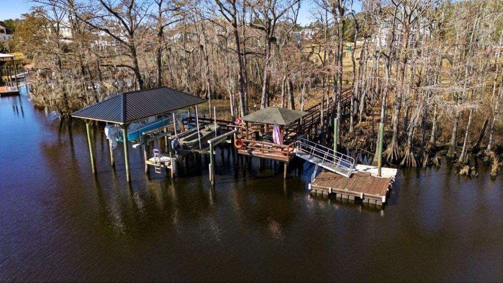 228 Wahee Pl. Photo 40