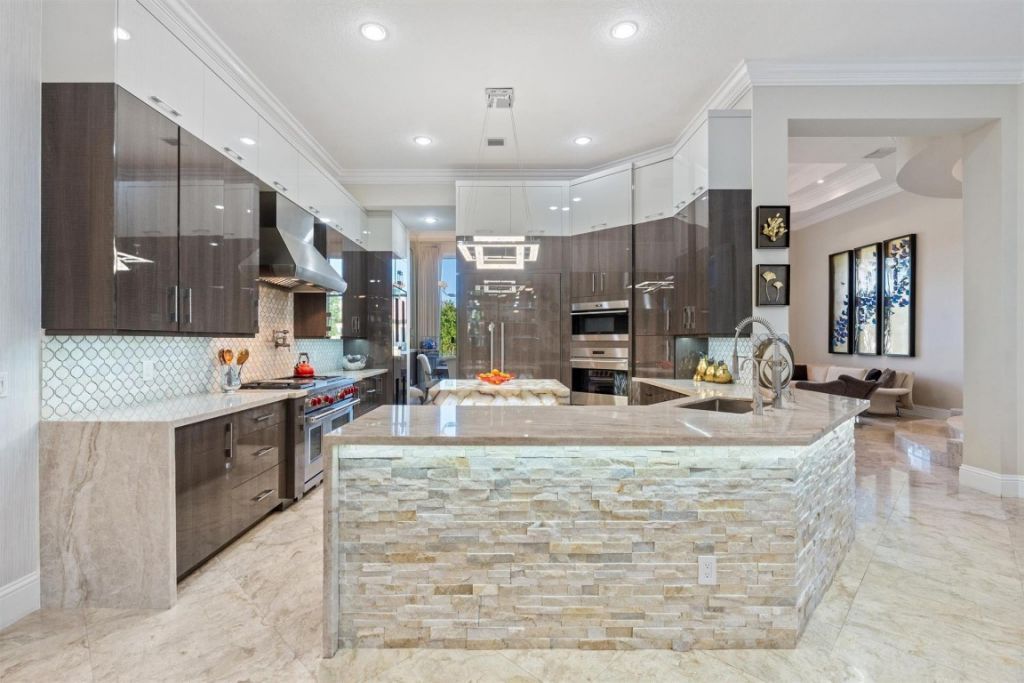 580 Carrot Wood Terrace, Plantation, FL 33324 Photo