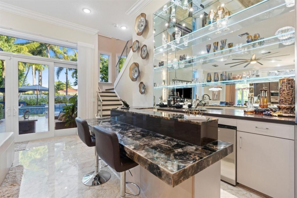 580 Carrot Wood Terrace, Plantation, FL 33324 Photo