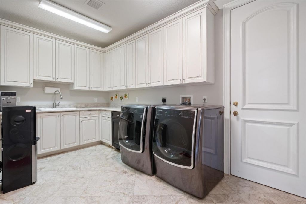 580 Carrot Wood Terrace, Plantation, FL 33324 Photo