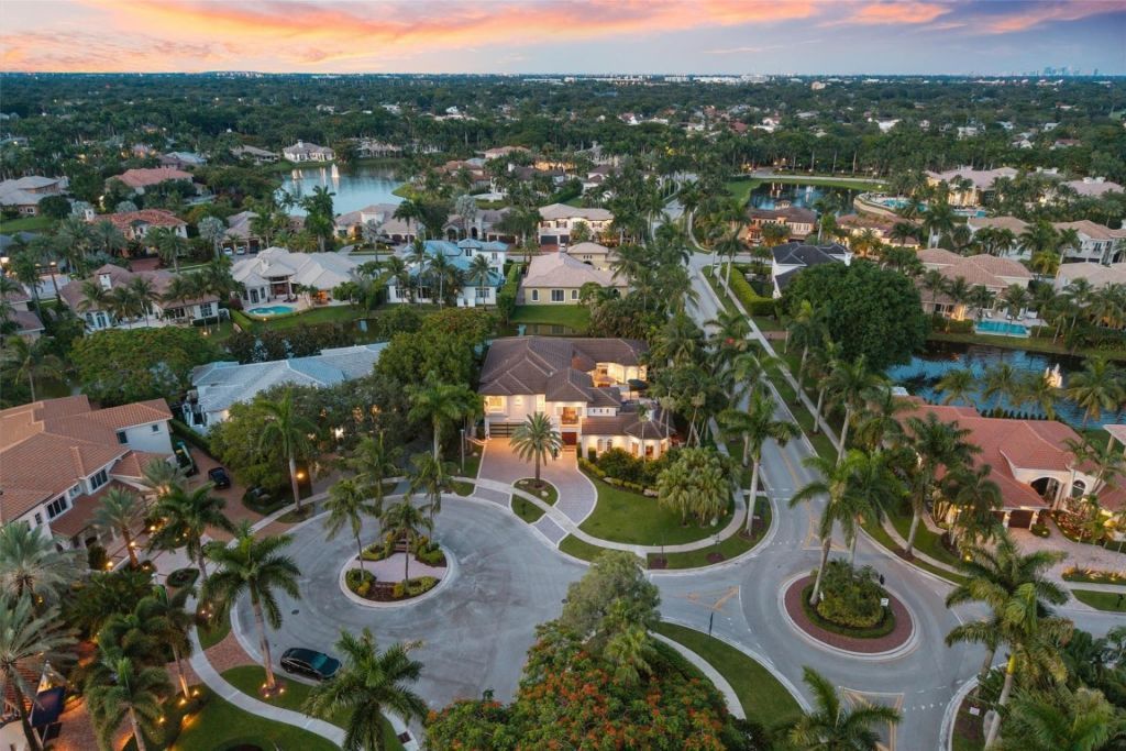 580 Carrot Wood Terrace, Plantation, FL 33324 Photo