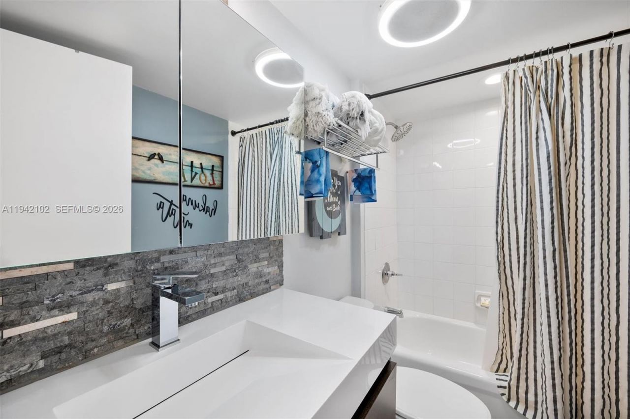 520 SE 5th Ave, Unit 3209, Fort Lauderdale, FL 33301 Photo