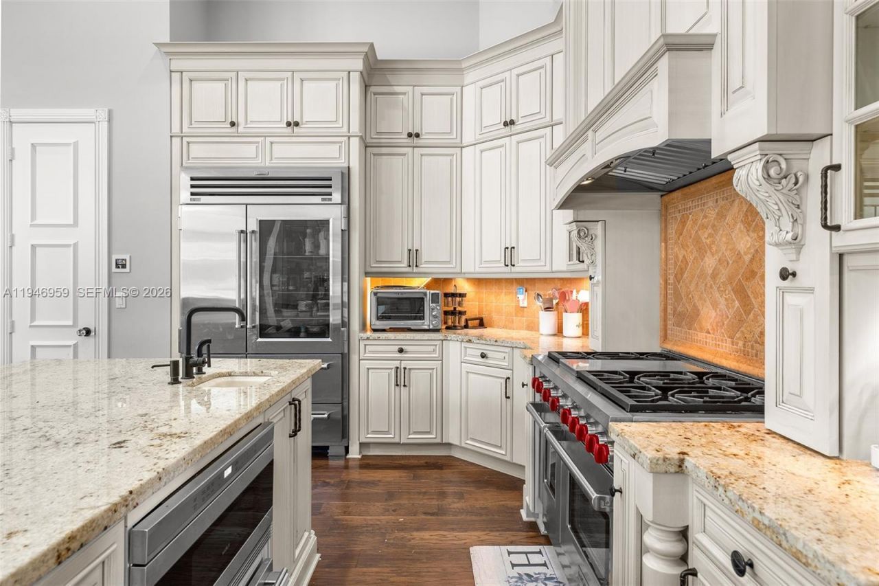 12401 N Stonebrook Cir, Davie, FL 33330 Photo