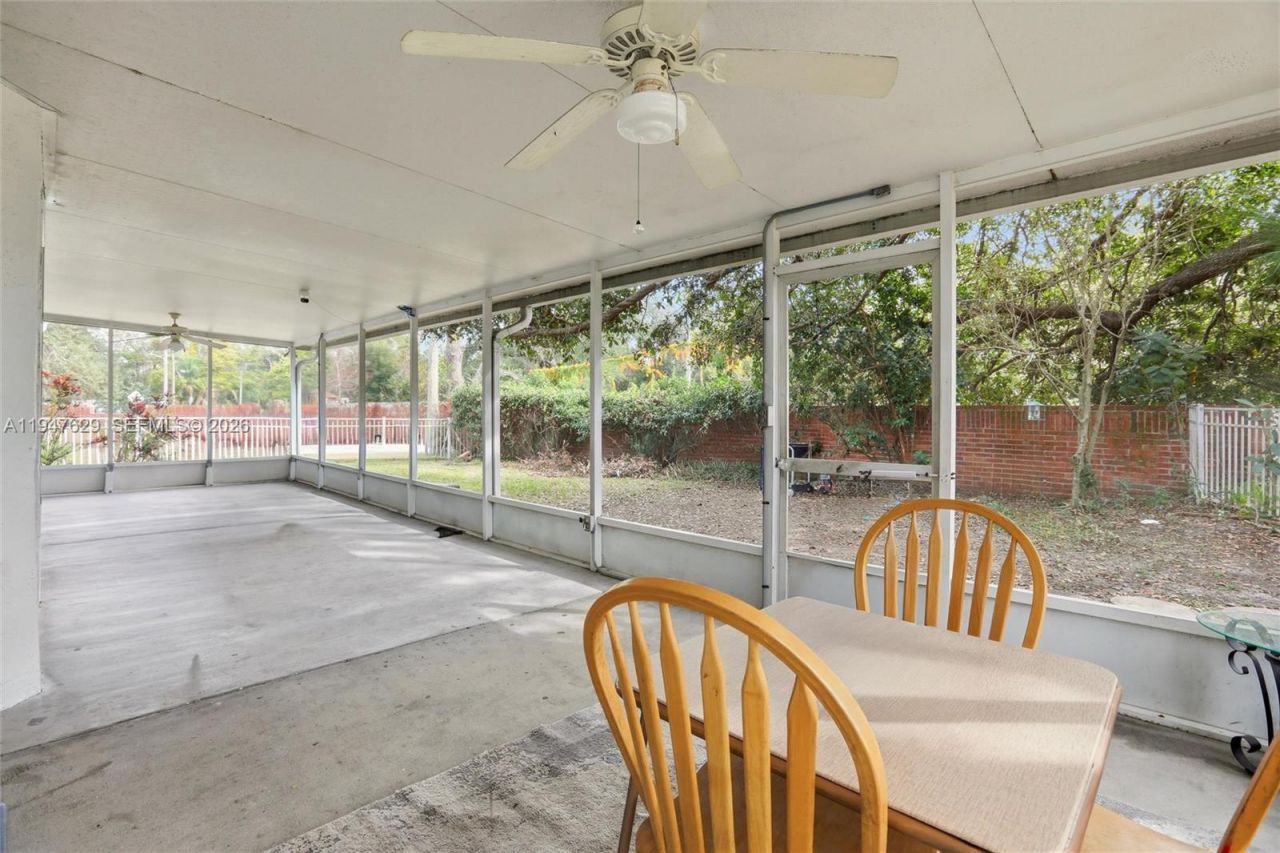 10402 Ashley Oaks Dr, Riverview, FL 33578 Photo