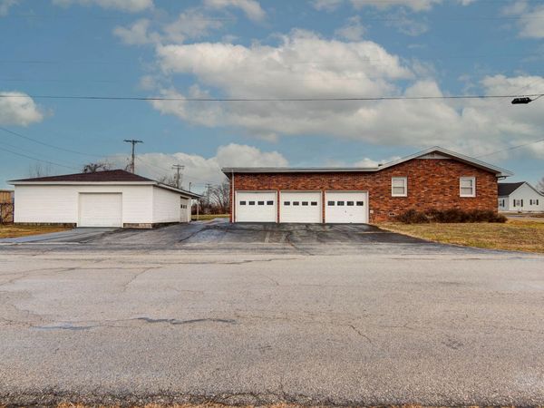 309 S Miller Road, Willard, MO 65781