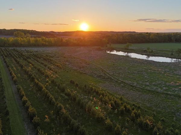 000 County Hwy D, Belleville, WI 53508