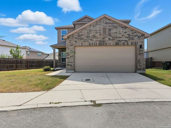 12928 Cicely Ct, St Hedwig, TX 78152