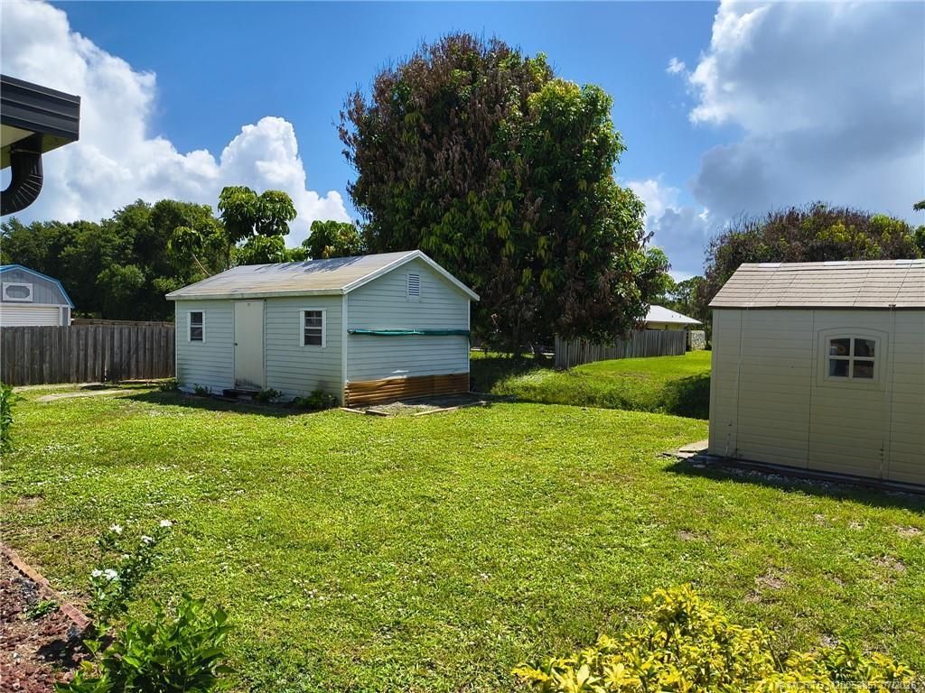 2401 SE Avalon Road, Port Saint Lucie, FL 34952 Photo
