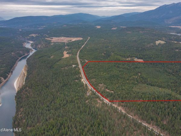 NKA-292 Ac Highway 2, Moyie Springs, ID 83845