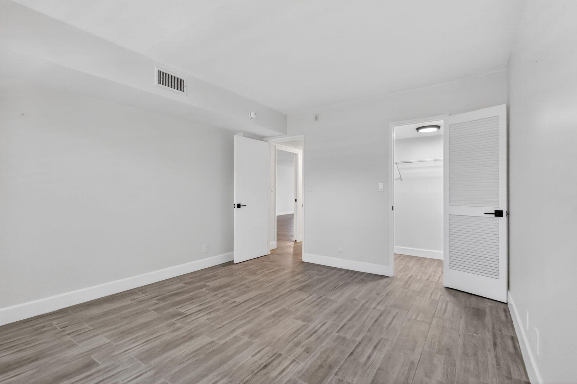 545 Oaks Lane, Unit 409, Pompano Beach, FL 33069 Photo