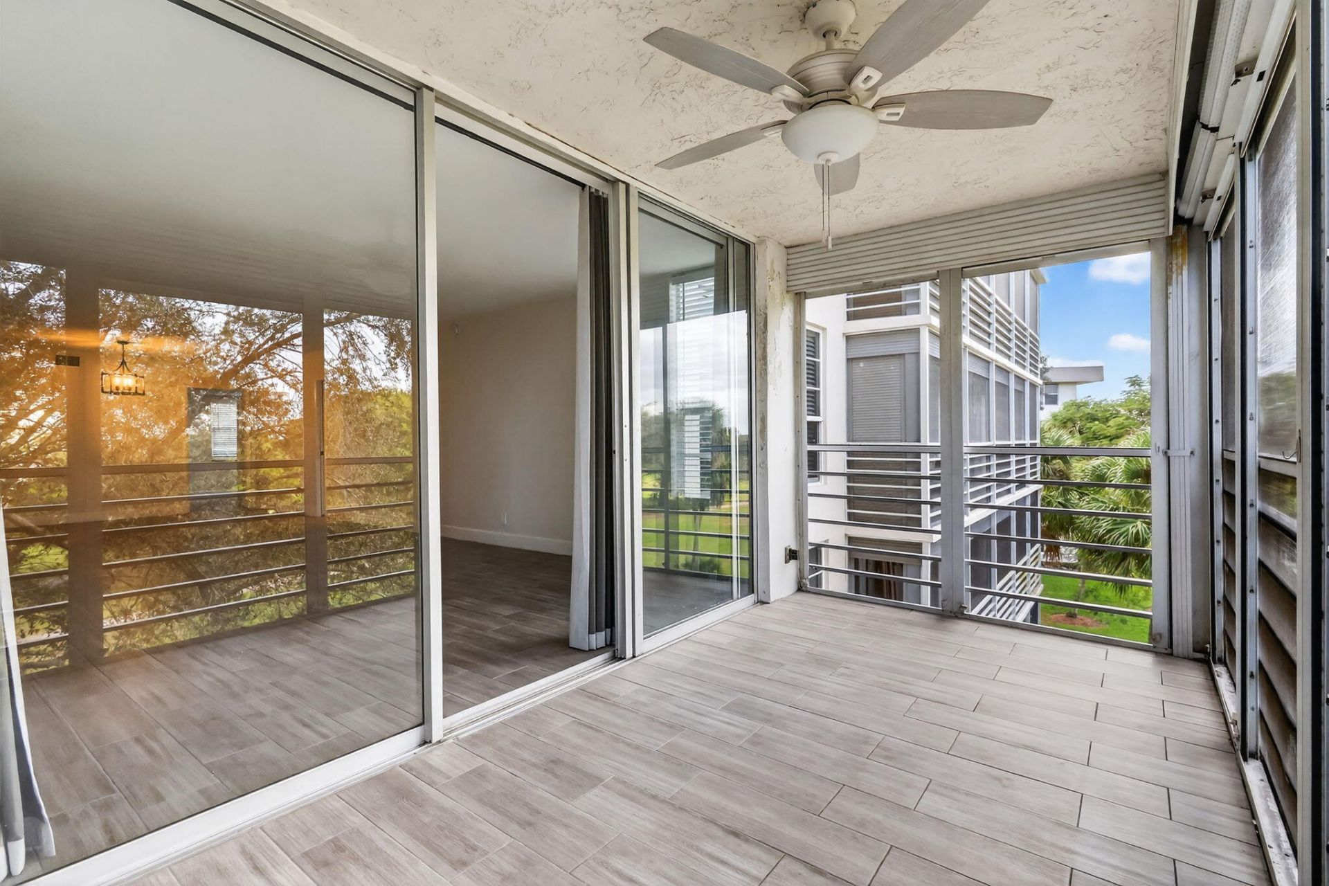 545 Oaks Lane, Unit 409, Pompano Beach, FL 33069 Photo