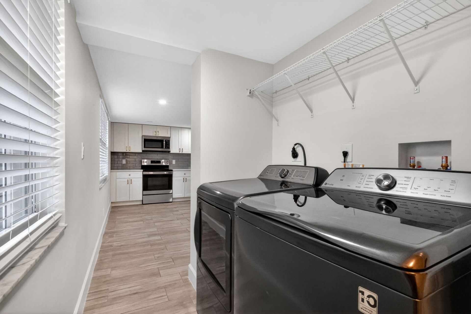 545 Oaks Lane, Unit 409, Pompano Beach, FL 33069 Photo