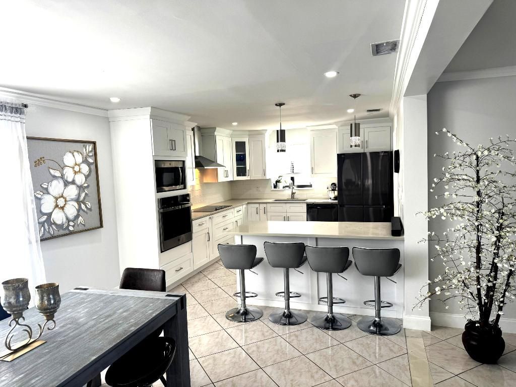 4170 Sussex Avenue, Lake Worth, FL 33461 Photo