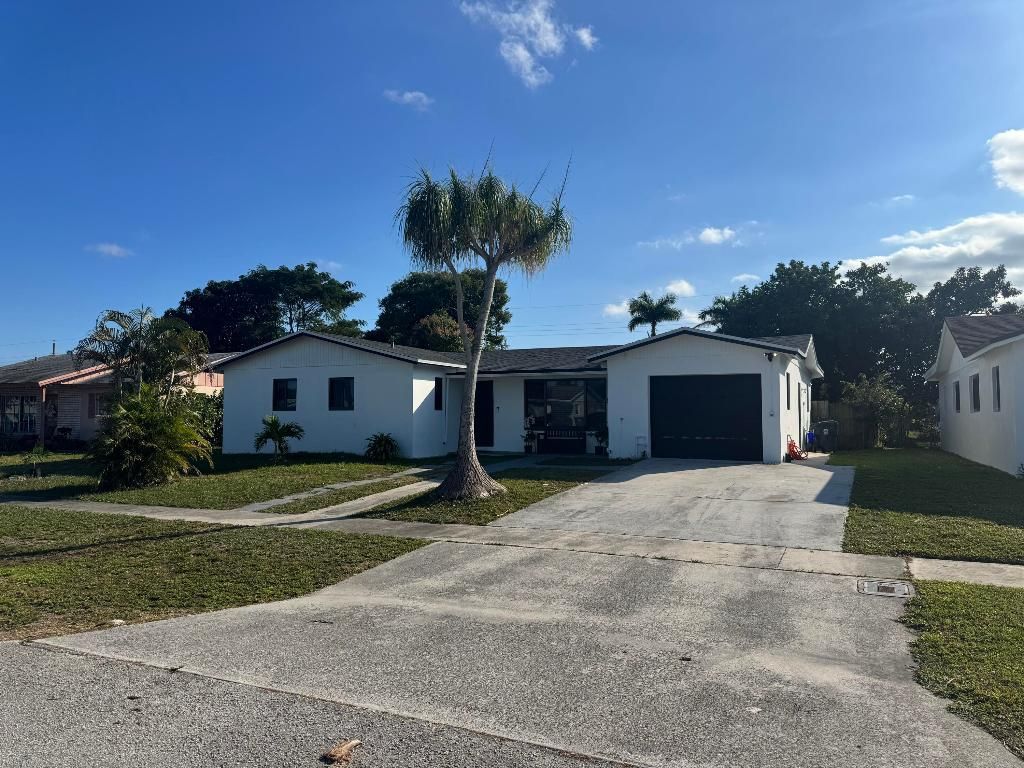 4170 Sussex Avenue, Lake Worth, FL 33461 Photo