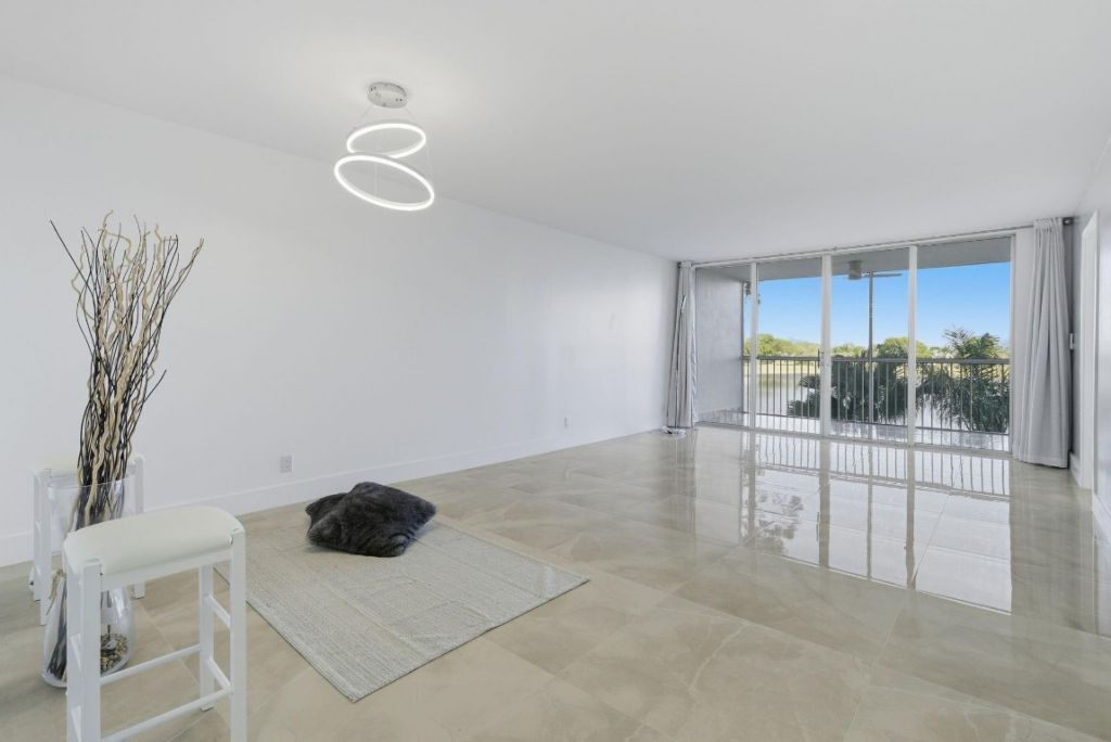 3051 N Course Drive, Unit 309, Pompano Beach, FL 33069 Photo